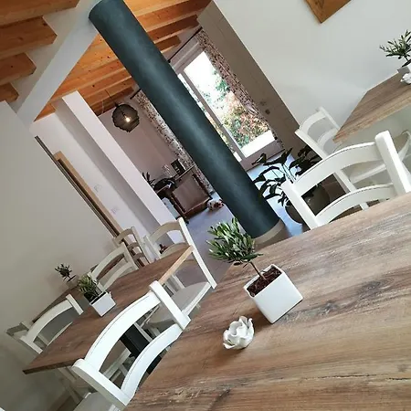Al Secomoro Bed & Breakfast *