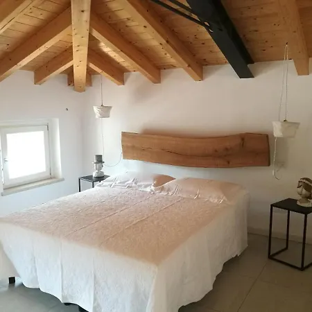 Al Secomoro Bed & Breakfast Sona