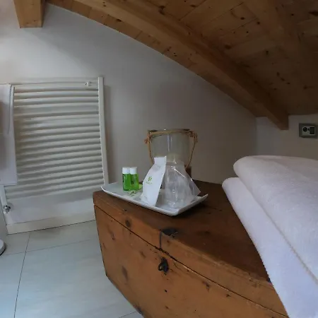Al Secomoro Bed & Breakfast Sona